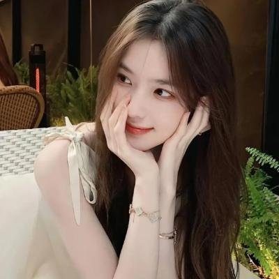 女儿国嬉春
